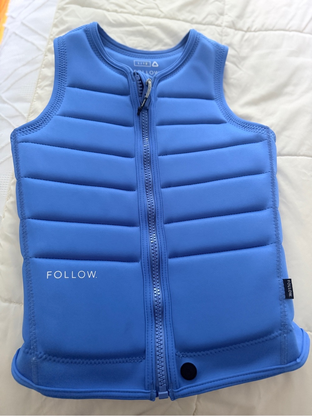 FOLLOW wake Vest - Women's